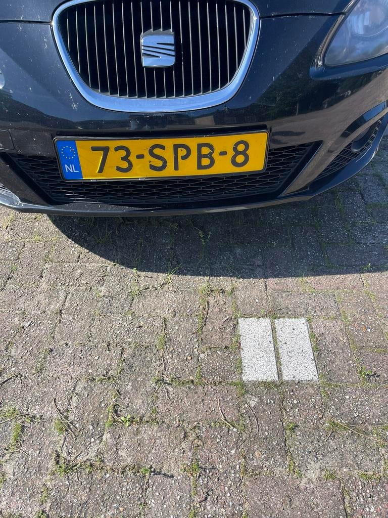 Seat Leon 1.2 TSI 77KW 2011 Zwart, Auto's, Voorwielaandrijving, 4 cilinders, Leon, Zwart