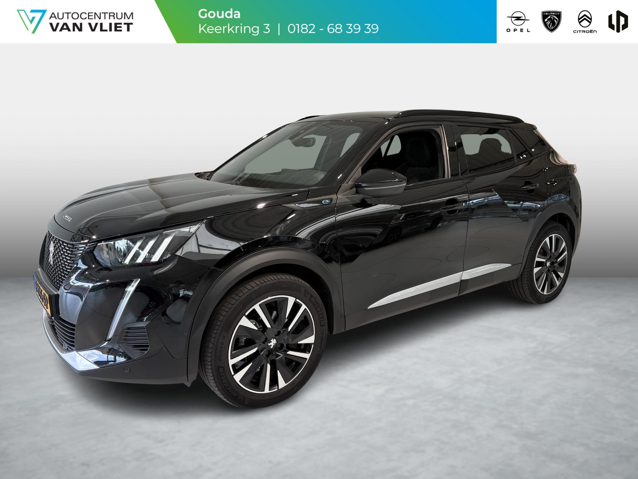 Peugeot e-2008 EV GT 50 kWh | Apple CarPlay / Android Auto |, Auto diversen, Automaat, Zwart, Elektrisch, SUV of Terreinwagen