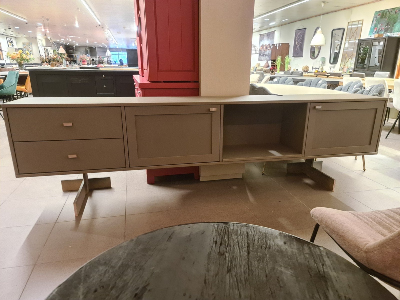 nieuw zwevend tv meubel 280x48x42cm taupe eikenhout €795, Ophalen, Hout, ., Nieuw