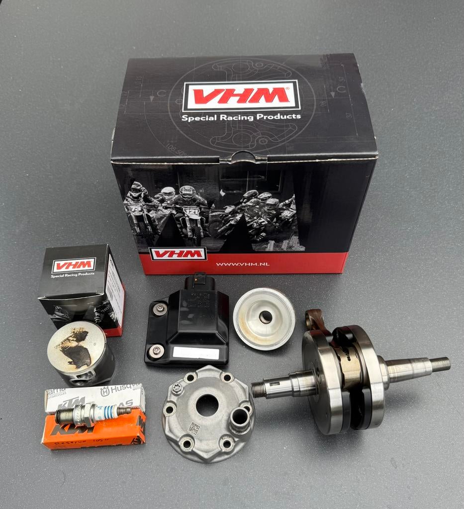 VHM krukas voor 85cc en 105cc (+ deel van 105cc kit), Motoren, Ophalen of Verzenden