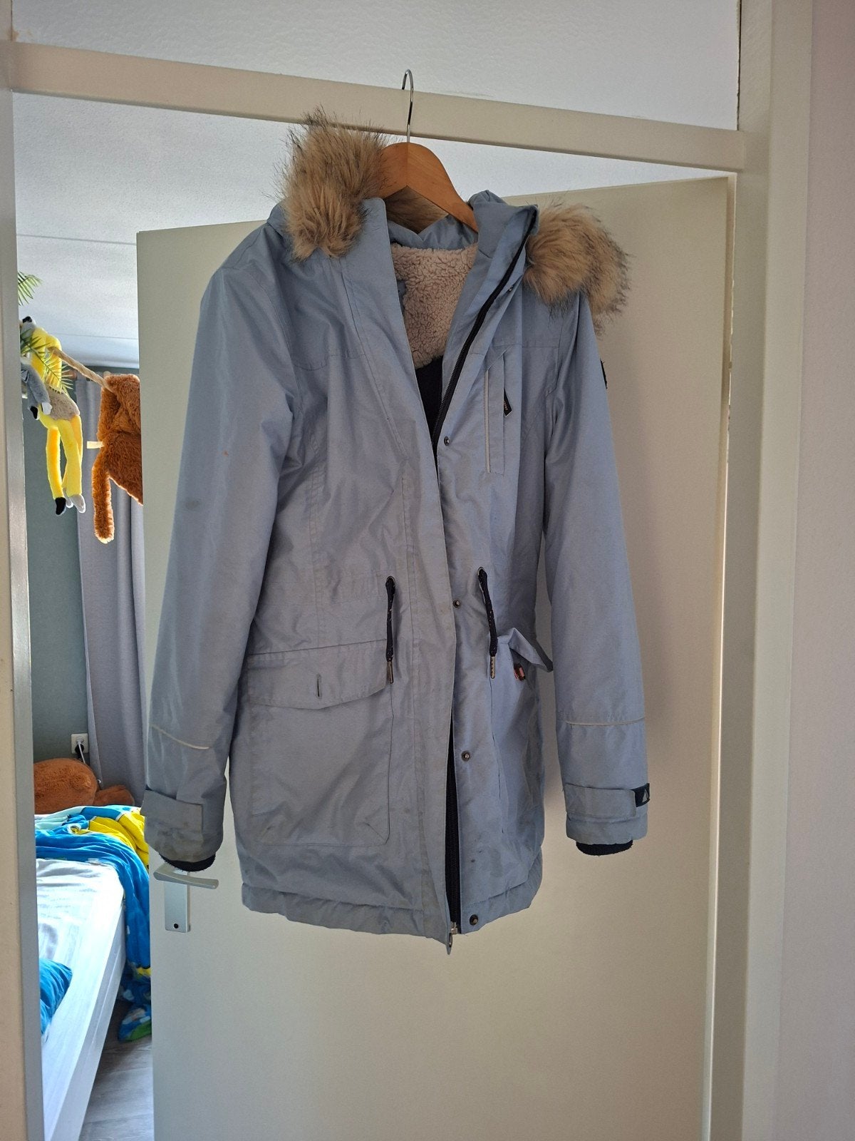 Mooie meisjes winterjas maat 176, Ophalen of Verzenden, Zo goed als nieuw