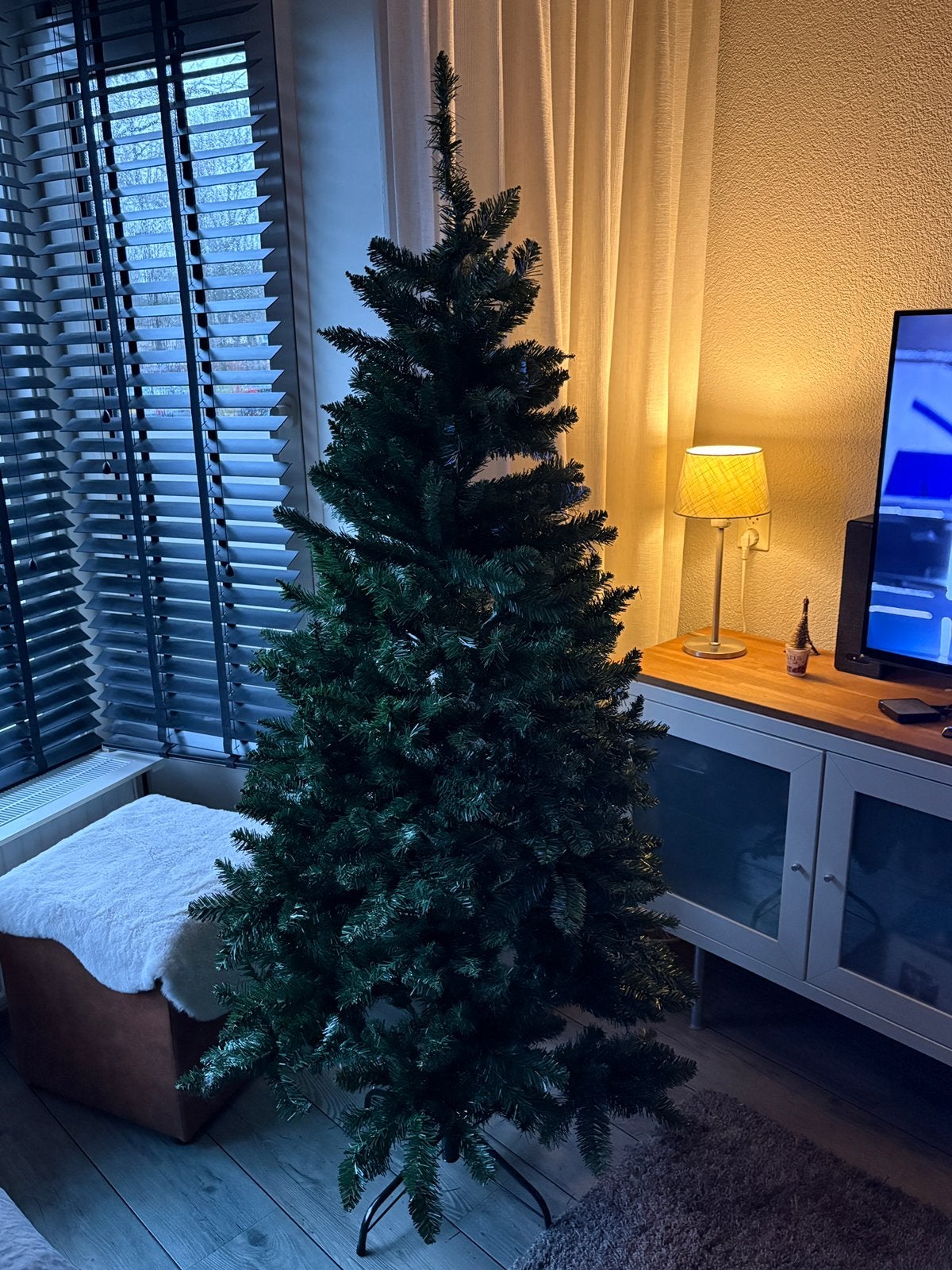 Kerstboom Merida 180cm incl lampjes, Diversen, Ophalen, Zo goed als nieuw