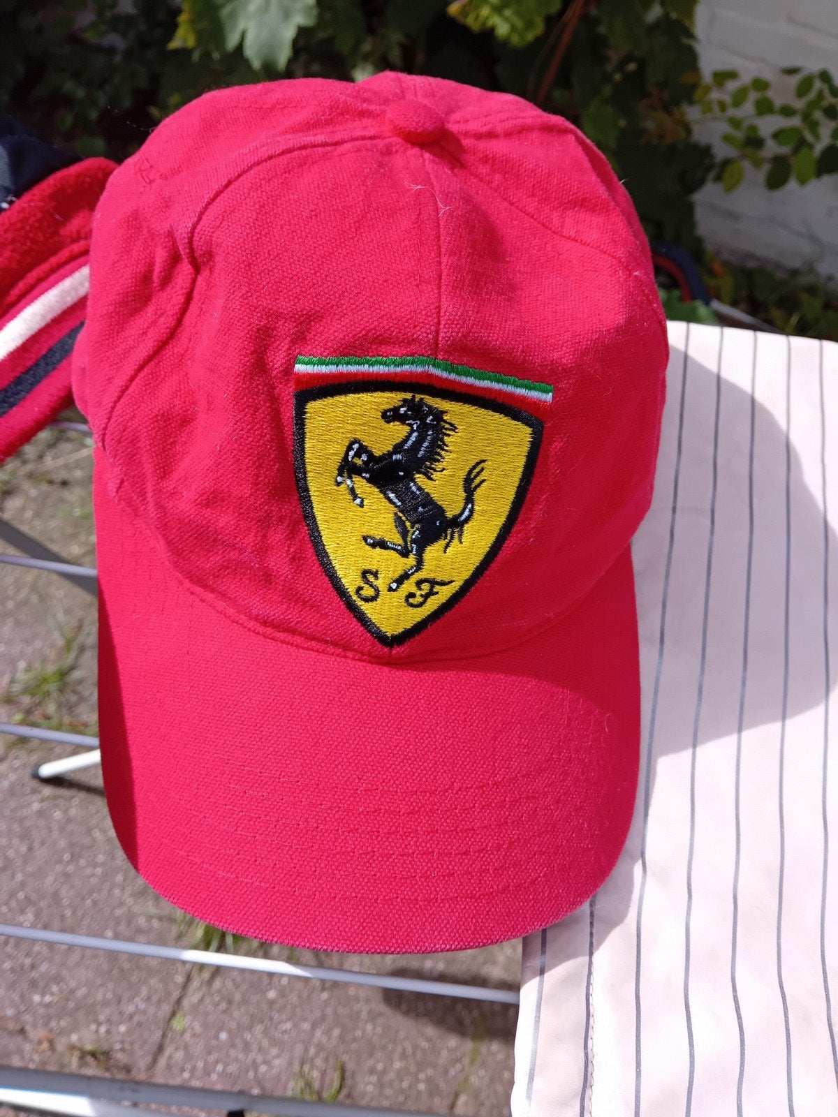 Ferrari pet, Ophalen of Verzenden, Zo goed als nieuw