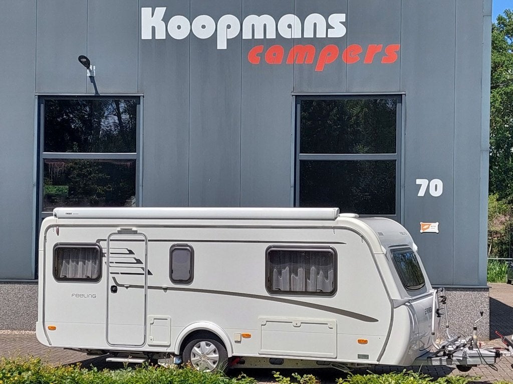 Eriba Feeling 470 enkele bedden moover tent en Thule luifel, 2 aparte bedden, Bedrijf, Treinzit, Schokbreker