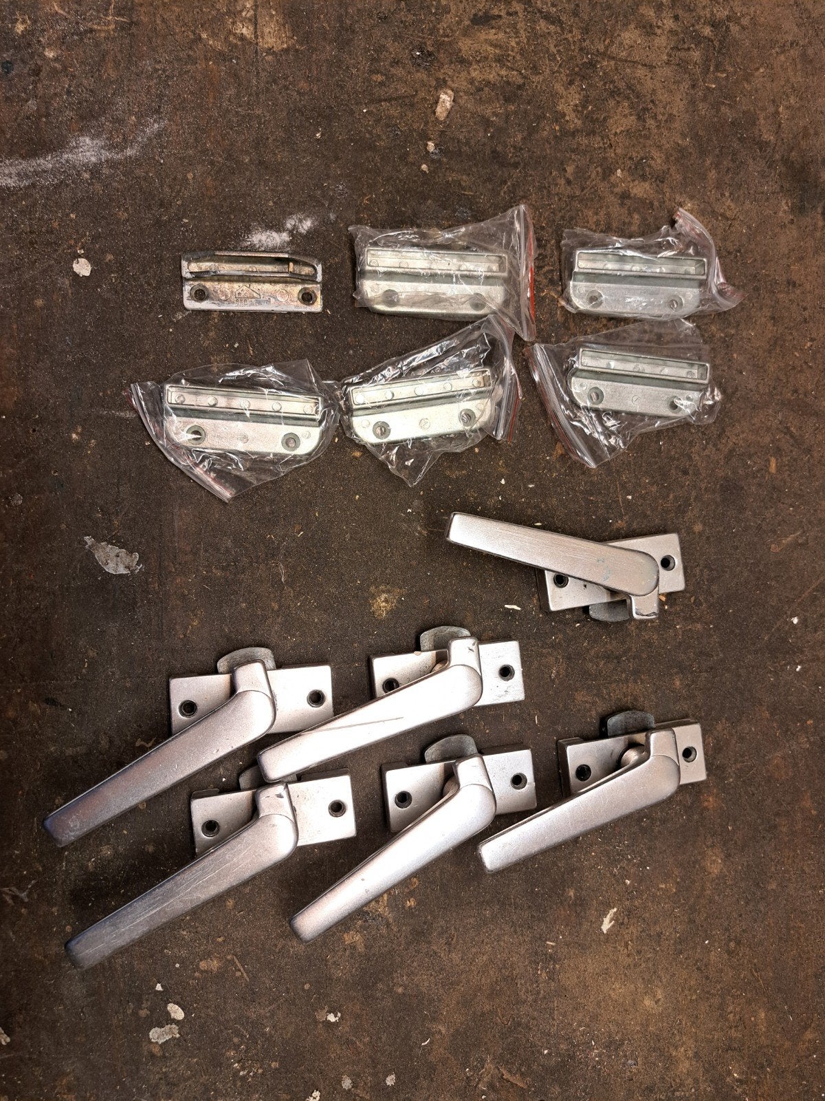 Diverse raamklinken, Ophalen, Gebruikt, Overige materialen, Klink of Kruk