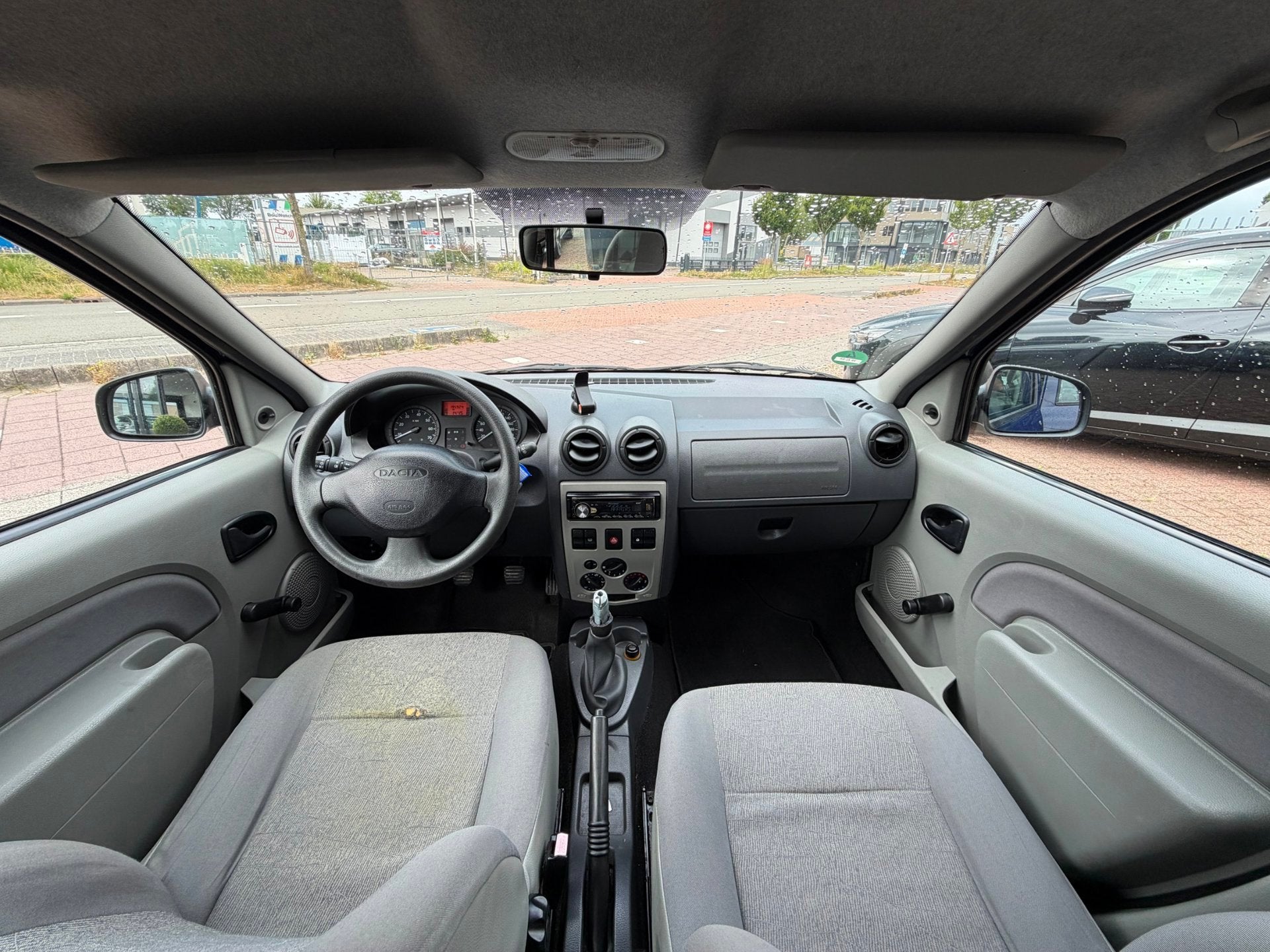 Dacia Logan MCV 1.6 Ambiance 7p. | 6e en 7e stoel mist!, Auto's, Dacia, 13 km/l, Stof, Gebruikt, Origineel Nederlands