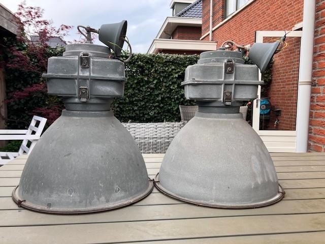 Industriële (buitenlampen), Ophalen, Overige materialen, Gebruikt, 50 tot 75 cm
