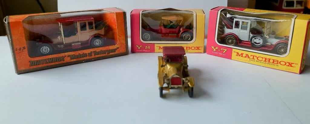 Set van 4 antieke auto's / MatchBox, Hobby en Vrije tijd, Ophalen of Verzenden, Zo goed als nieuw, Auto