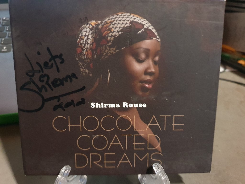 Shirma Rouse chocolate coated dreams met handtekening, Ophalen, Zo goed als nieuw