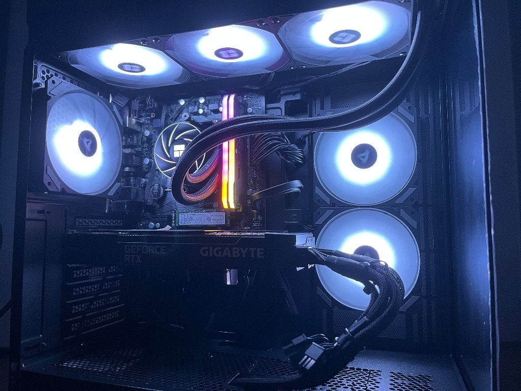 Garantie! ~ Game pc Ryzen 7 5800X, RTX 3080, 32GB RAM, 1TB.., 32 GB, Halderhof 16, 6721 XR BENNEKOM, Zelf gebouwde pc, Refurbished