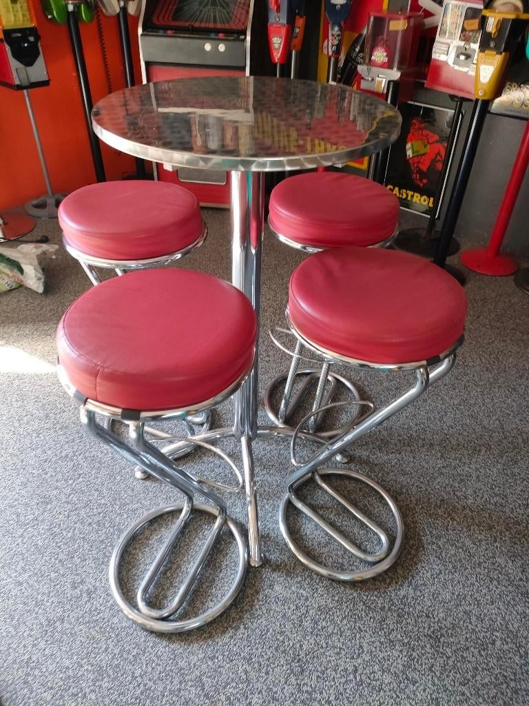 stehtisch met 4 krukken., Huis en Inrichting, Barkrukken, 4 krukken, Ophalen, 60 tot 90 cm