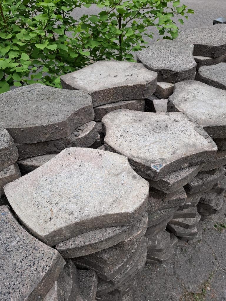 Terras tegel (beton) organische vorm., Tuin en Terras, Tegels en Klinkers, Ophalen, Gebruikt, 10 m² of meer, Beton
