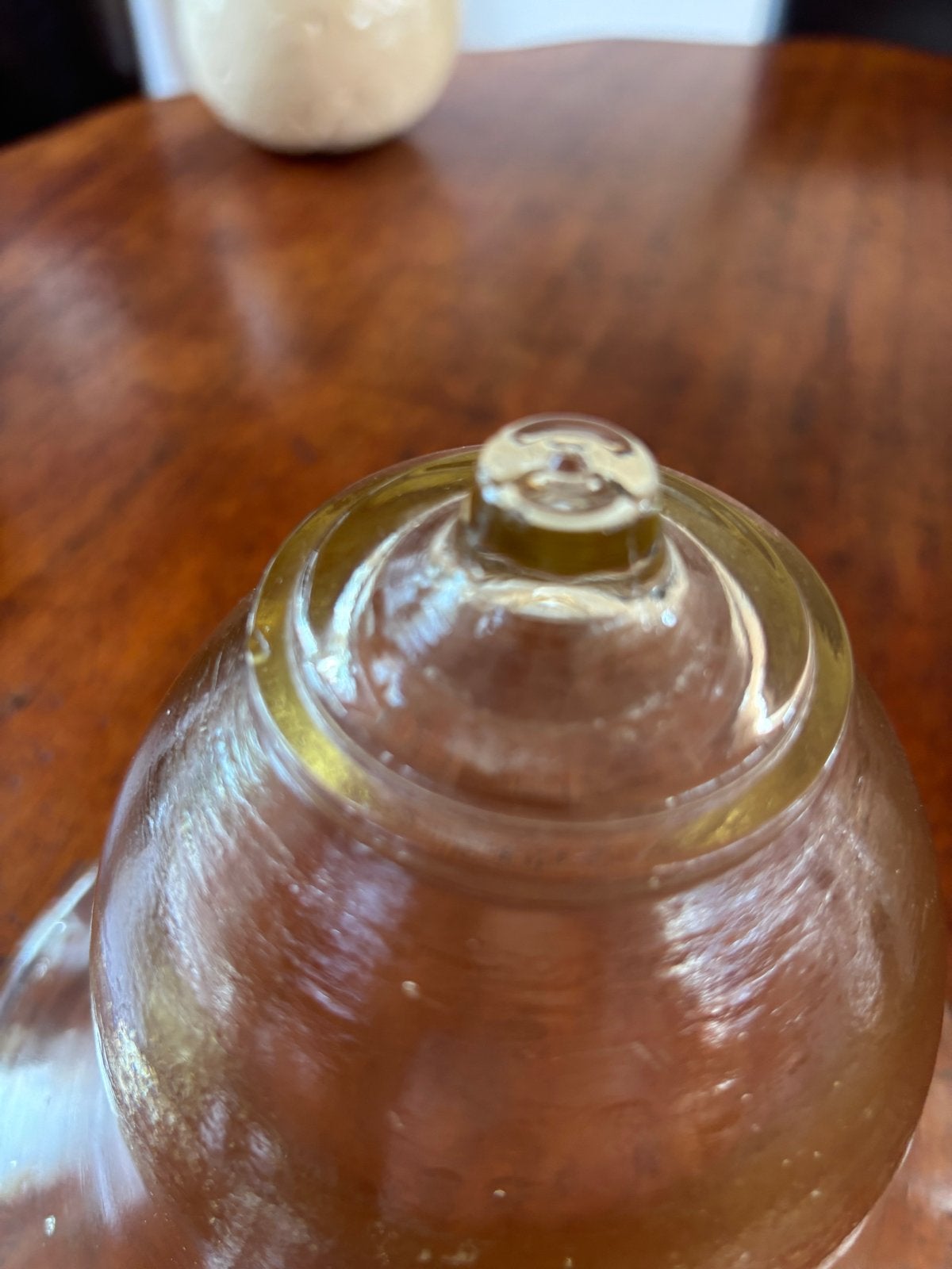 Glazen stolp - Cloche - Hoogte 18 cm, Diameter 21 cm, Glas, Ophalen of Verzenden, Zo goed als nieuw, Geschikt voor buiten