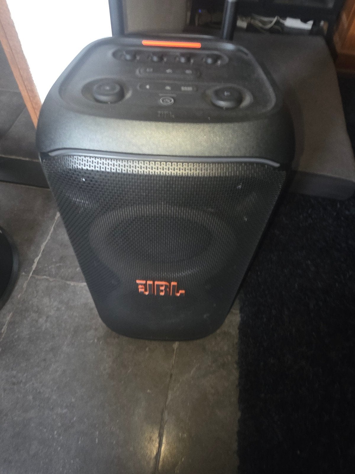 JBL PartyBox 300 - Krachtige Party Speaker met Lichteffecten, Audio, Tv en Foto, Luidsprekers, 150 watt of meer, Party speaker