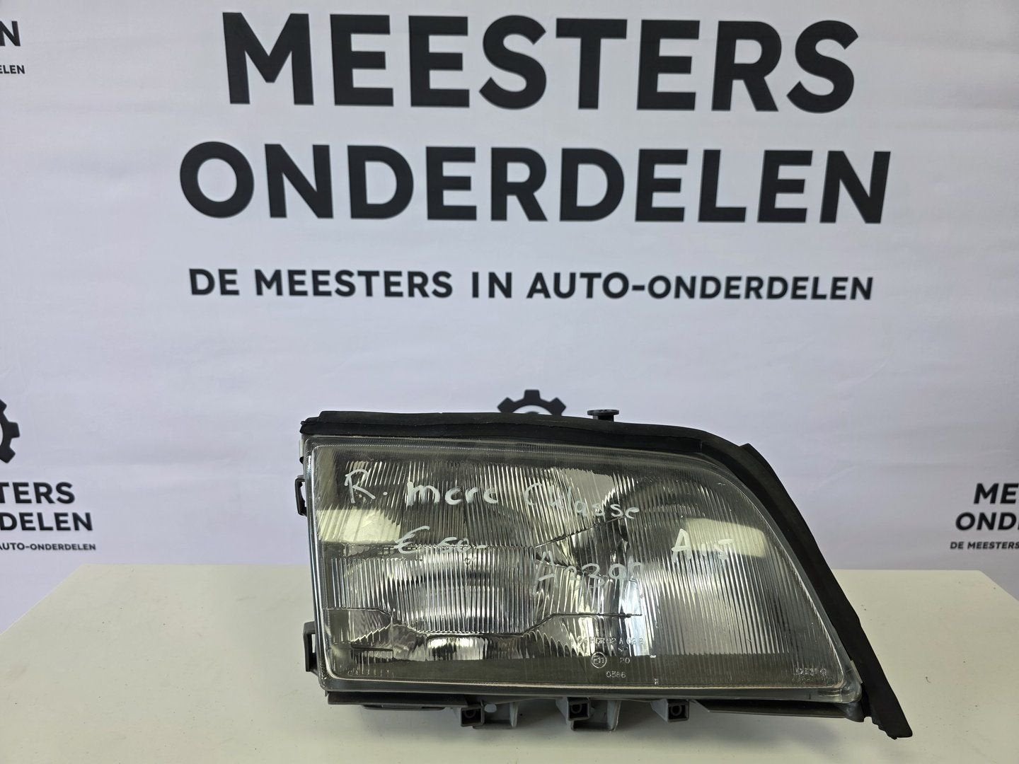 Mercedes C-Klasse (W202) Koplamp Rechts 04HCR02A02B, Gebruikt, -, Ophalen of Verzenden, -