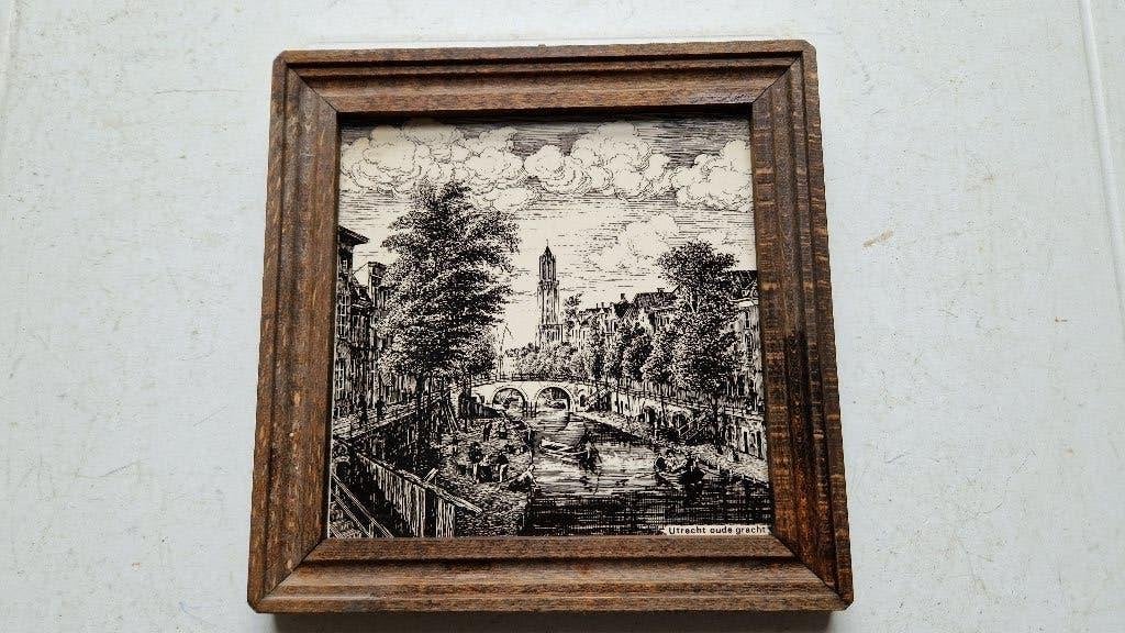 oude tegel utrecht in oude lijst, Antiek en Kunst, Ophalen of Verzenden