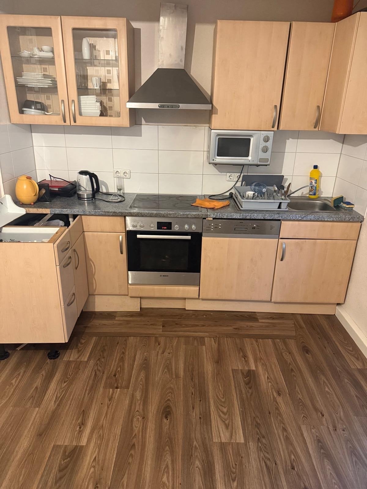 Complete keuken met inbouwapparatuur, Gebruikt, Overige kleuren, Enkelwandige keuken, Ophalen of Verzenden