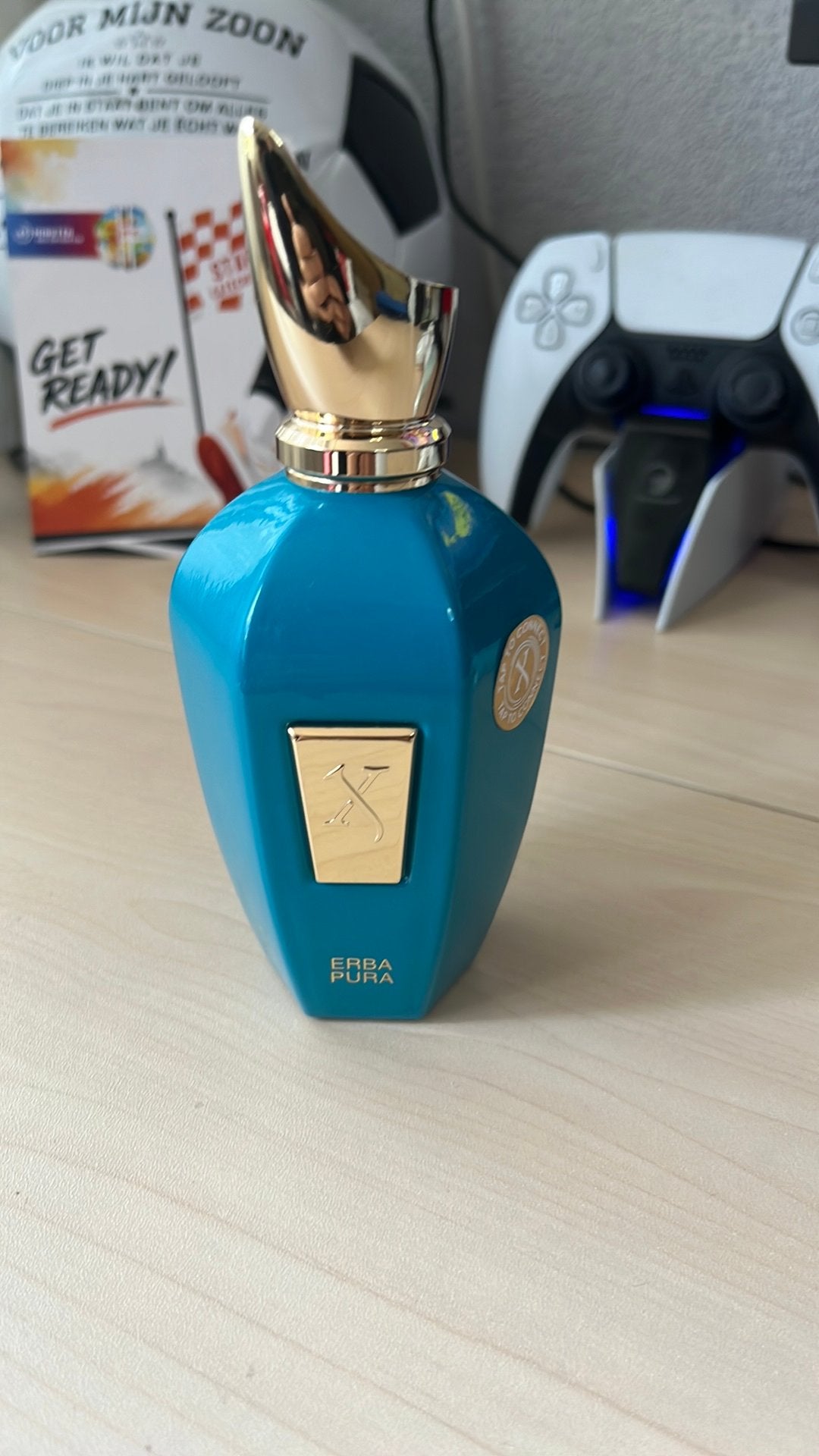 Dit is een xerjoff parfum hij zit nog vol met geur, Sieraden, Tassen en Uiterlijk, Ophalen of Verzenden, Nieuw
