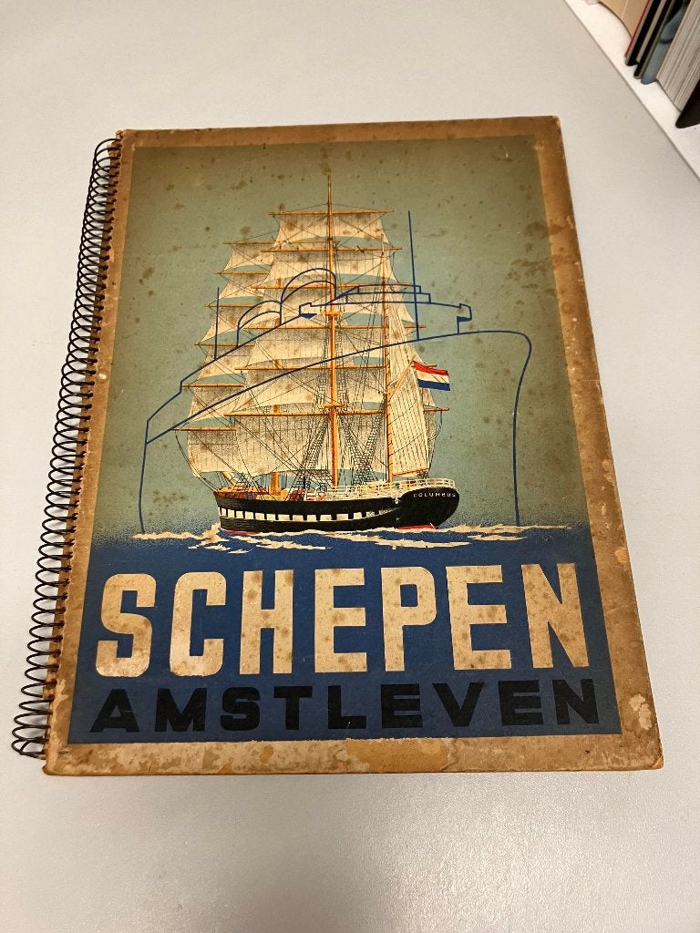 Schepen Amstleven 1939, Ophalen of Verzenden, Gelezen