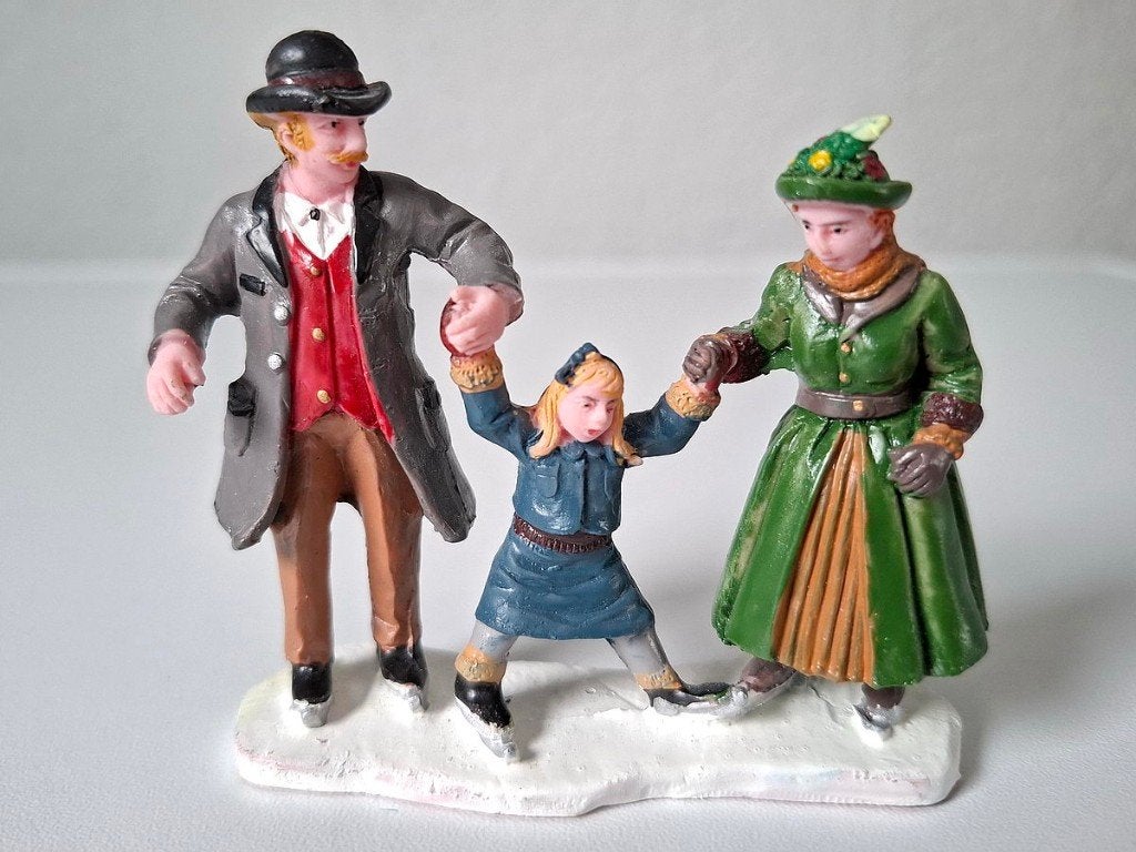 Kerst leren schaatsen Kerstfiguren, Diversen, Ophalen, Zo goed als nieuw