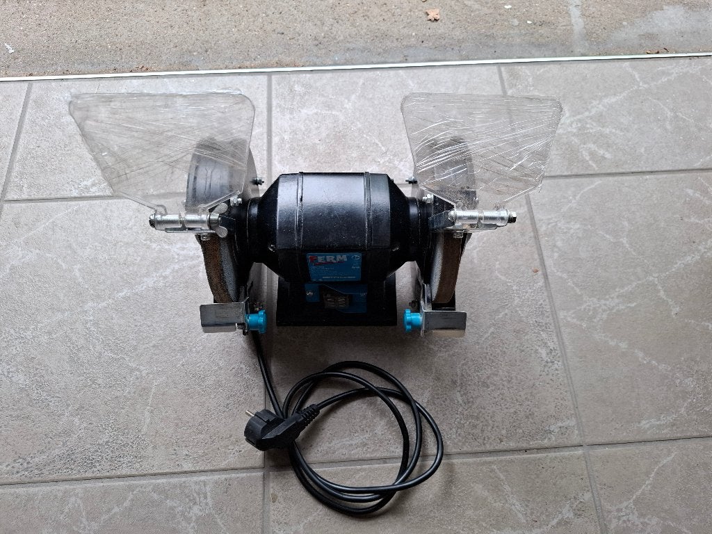 FERM BGM1019 Bankslijpmachine - 150W, Ophalen of Verzenden, Gebruikt, Minder dan 700 watt, Werkbankslijpmachine