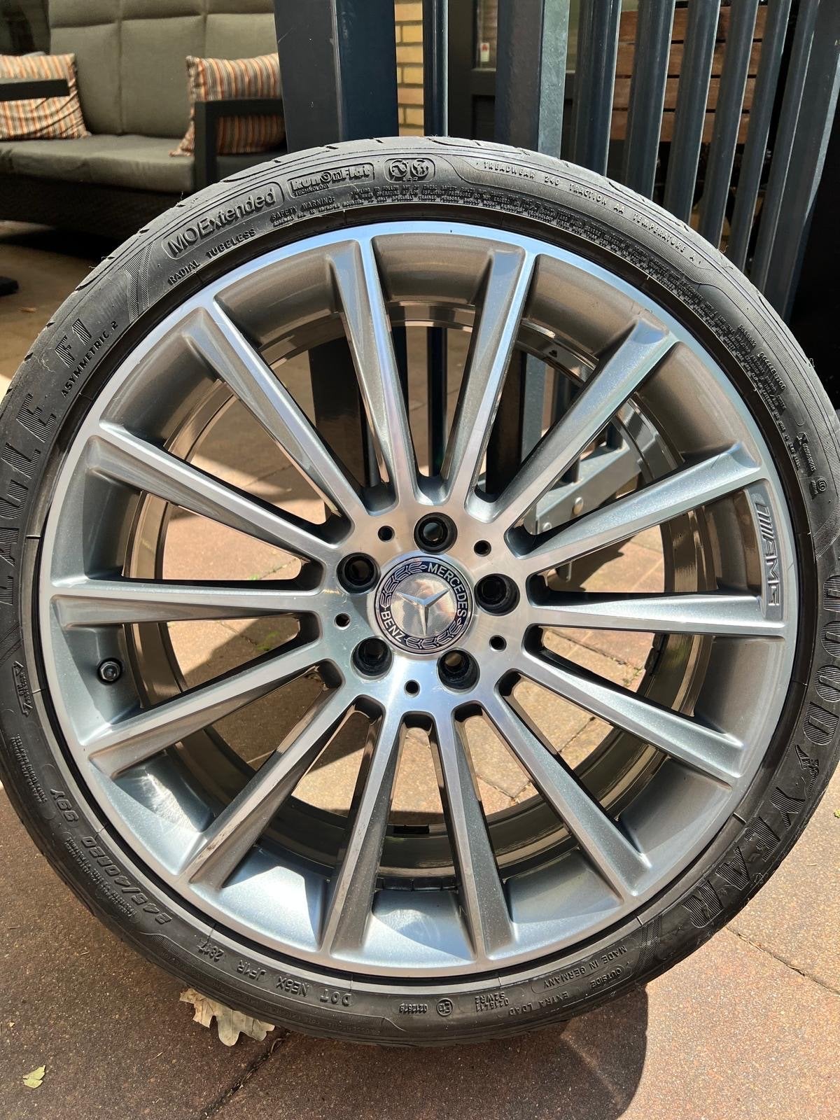 Mercedes AMG 20 inch velgen met zomerbanden, Ophalen, Gebruikt, 275 mm, Banden en Velgen