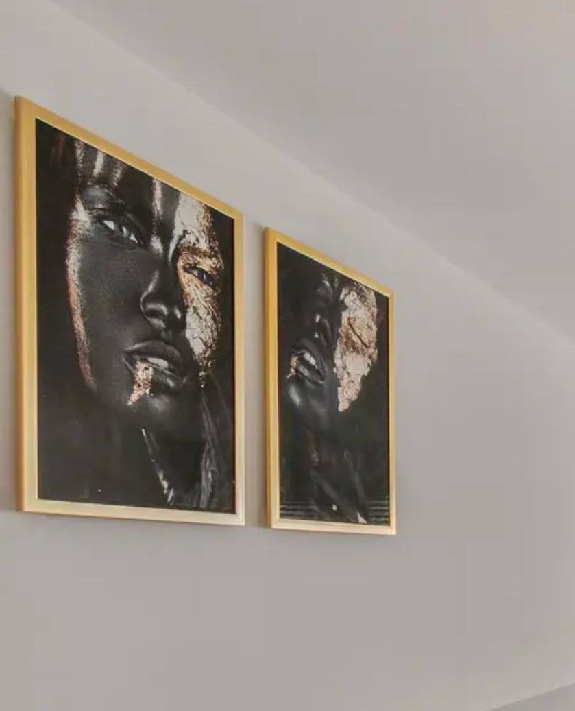 Set van 2 schilderijen, Ophalen