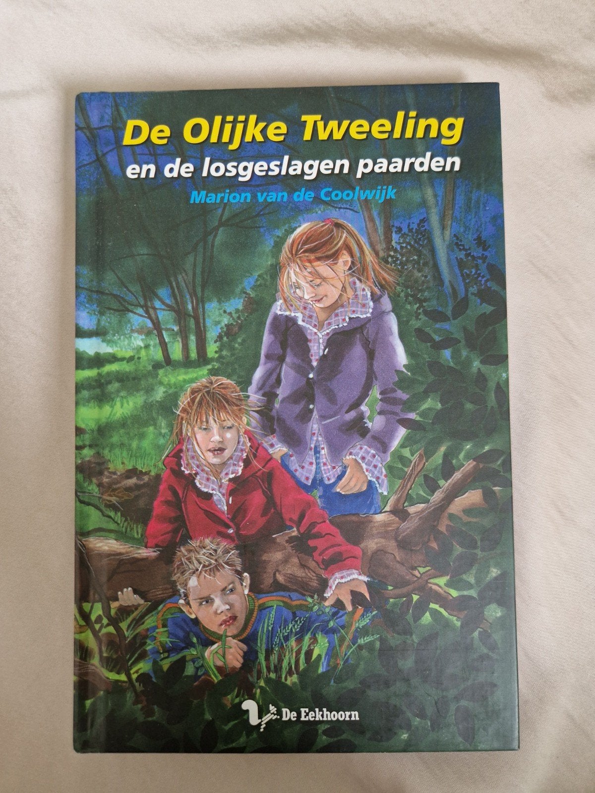 De Olijke Tweeling en de losgeslagen paarden, Ophalen of Verzenden, Zo goed als nieuw, Marion van de Coolwijk, Fictie