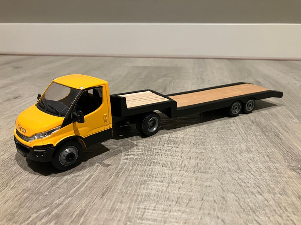 Iveco Daly Be combinatie, Overige merken, Groter dan 1:32, Ophalen of Verzenden, Zo goed als nieuw