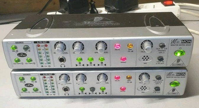 Behringer minimon mon-800 stereo monitor matrix mixer, Ophalen of Verzenden, Audio