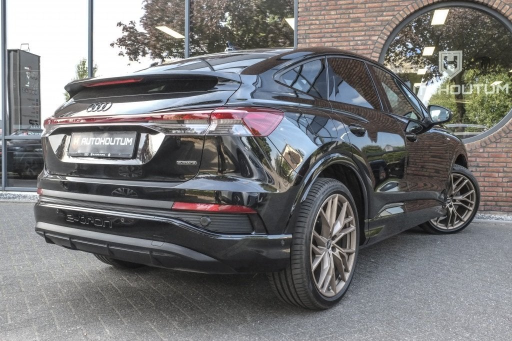 Audi Q4 e-tron Sportback 55 e-tron quattro | S-Line | Panora, Auto's, Audi, Keurmerk '100% Onderhouden', 0 cilinders, Zwart, Zwart