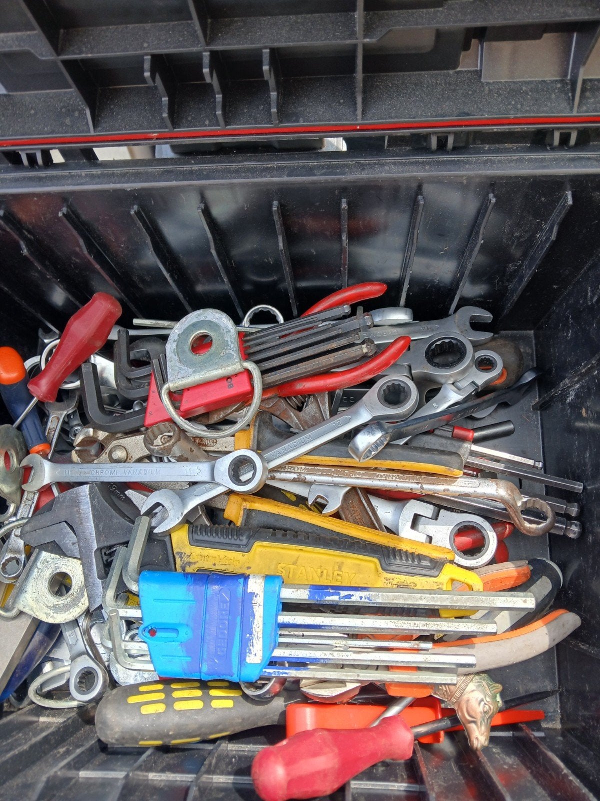 Gereedschap trolley en tas vol gereedschap, Ophalen