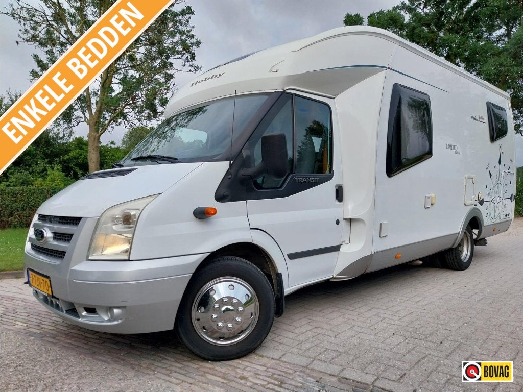Nette Hobby 650 ESC LE, met extra lage bedden en trekhaak !!, Caravans en Kamperen, Niet ingevuld, Airbags, Hobby, Ford