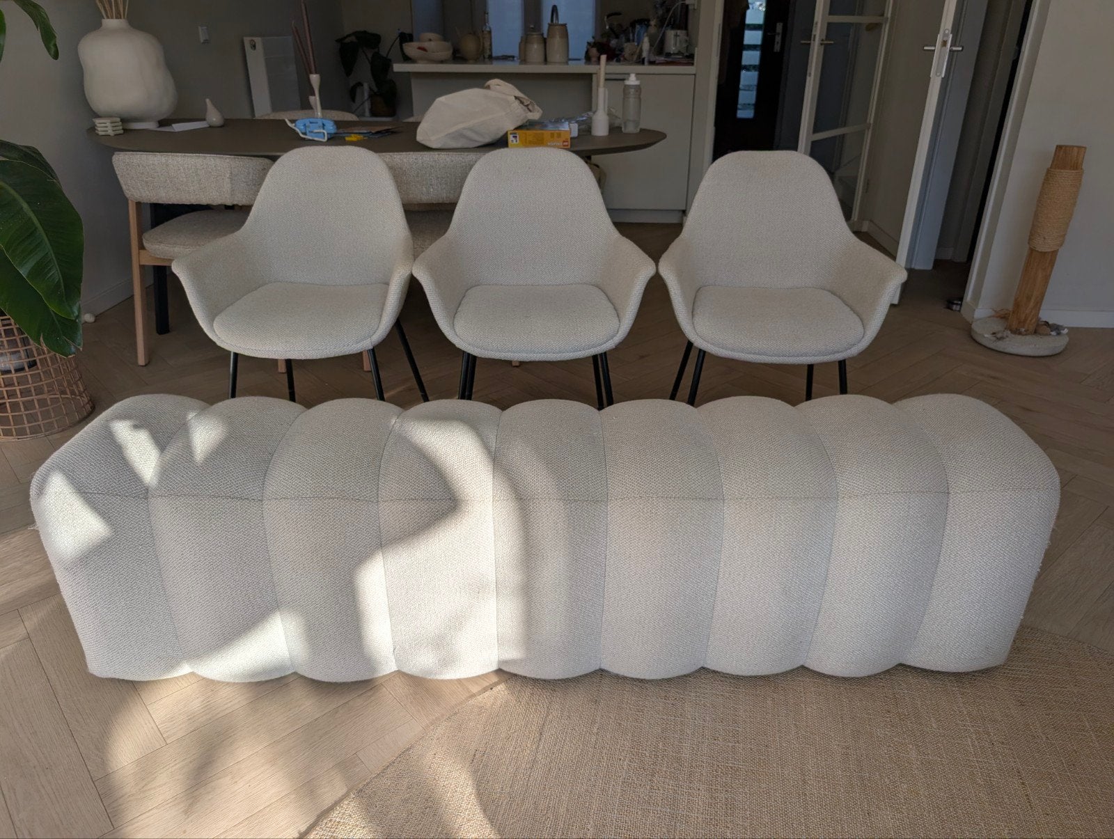 Eetkamerset: 3 stoelen en bankje (Loods 5), Ophalen, Vijf personen of meer, Rechthoekig, 50 tot 100 cm