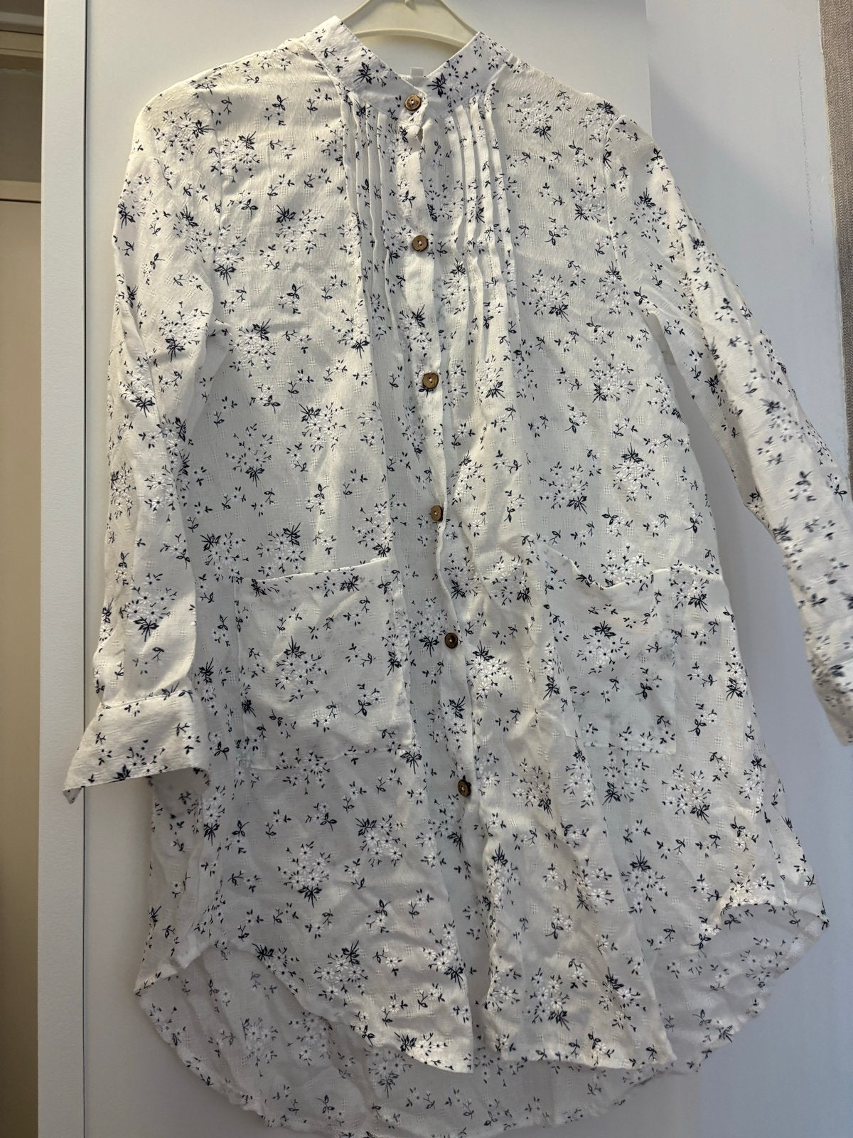 Witte blouse met bloemenprint, maat L, Ophalen of Verzenden, Zo goed als nieuw, Maat 42/44 (L), Wit