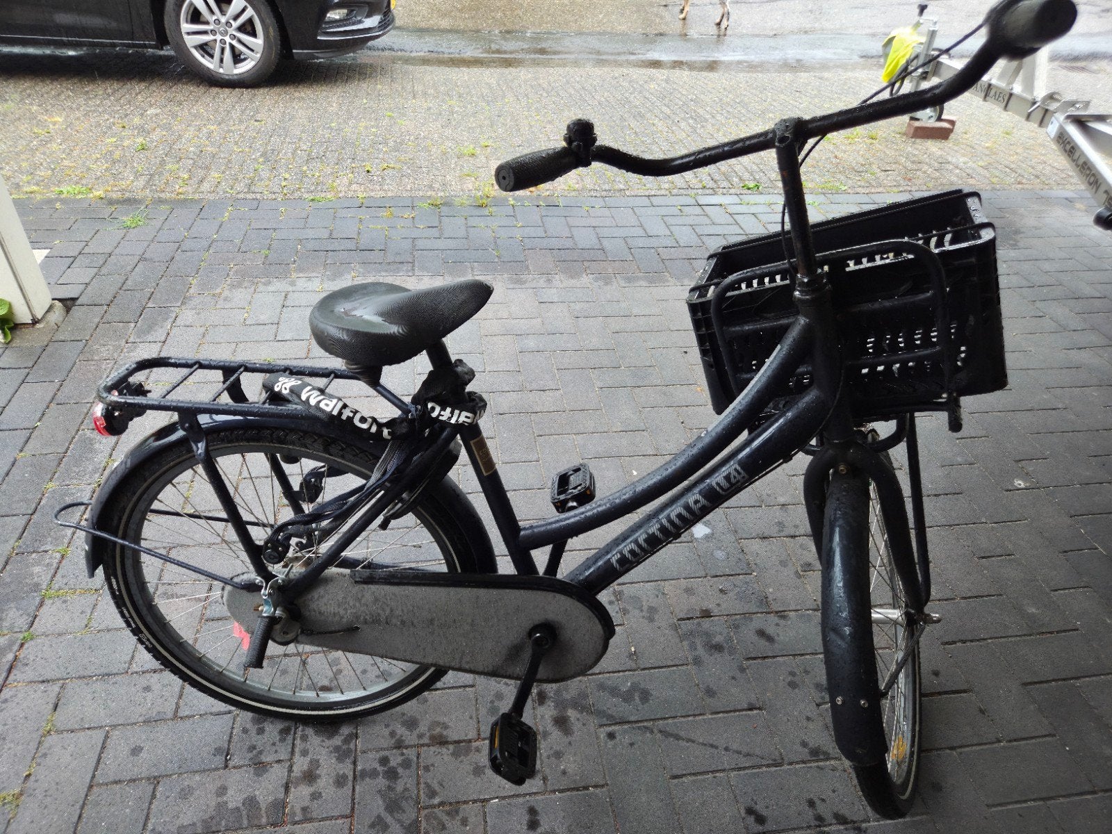 Achterband met slag - Cortina fiets, Fietsen en Brommers, Fietsonderdelen, Ophalen, Gebruikt, Band, Cortina