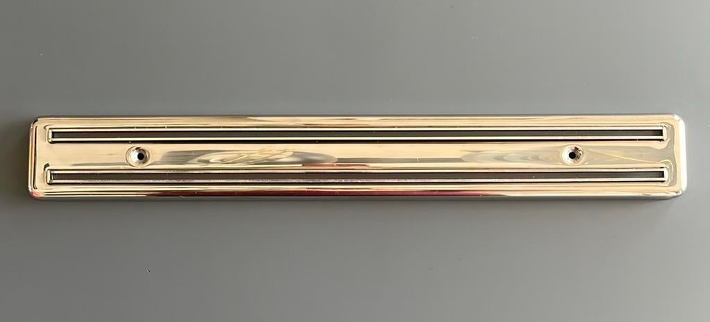 Metalen Magneetstrip voor Messen, Ophalen of Verzenden, Zo goed als nieuw