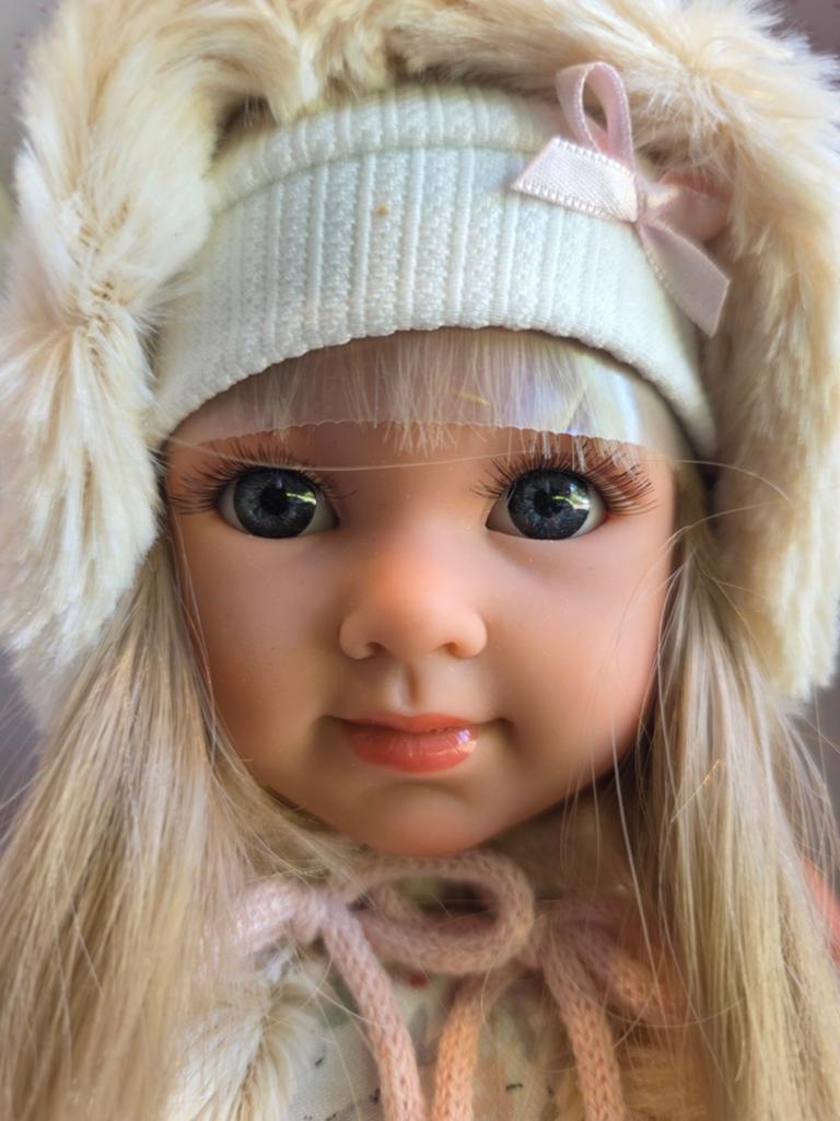 Nieuwe Lloren's pop Elena, met winterkleding, Ophalen of Verzenden, Nieuw, Overige typen