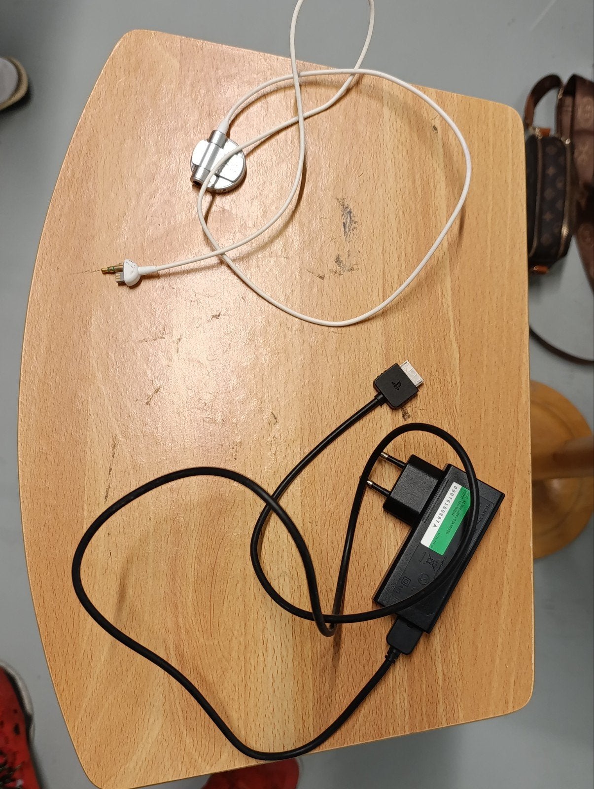 PSP oplader en kabel - Goede staat, Spelcomputers en Games, Ophalen of Verzenden