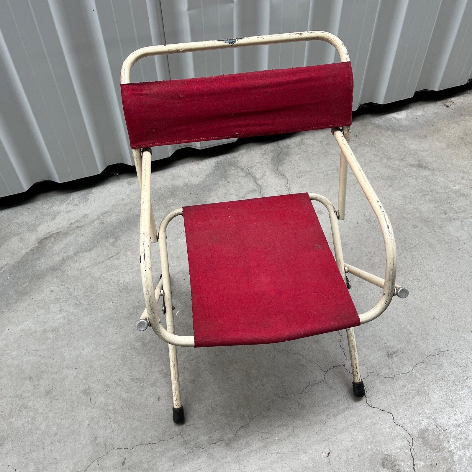Vintage rood kinder campingstoeltje - inklapbaar, Ophalen, Gebruikt, Campingstoel