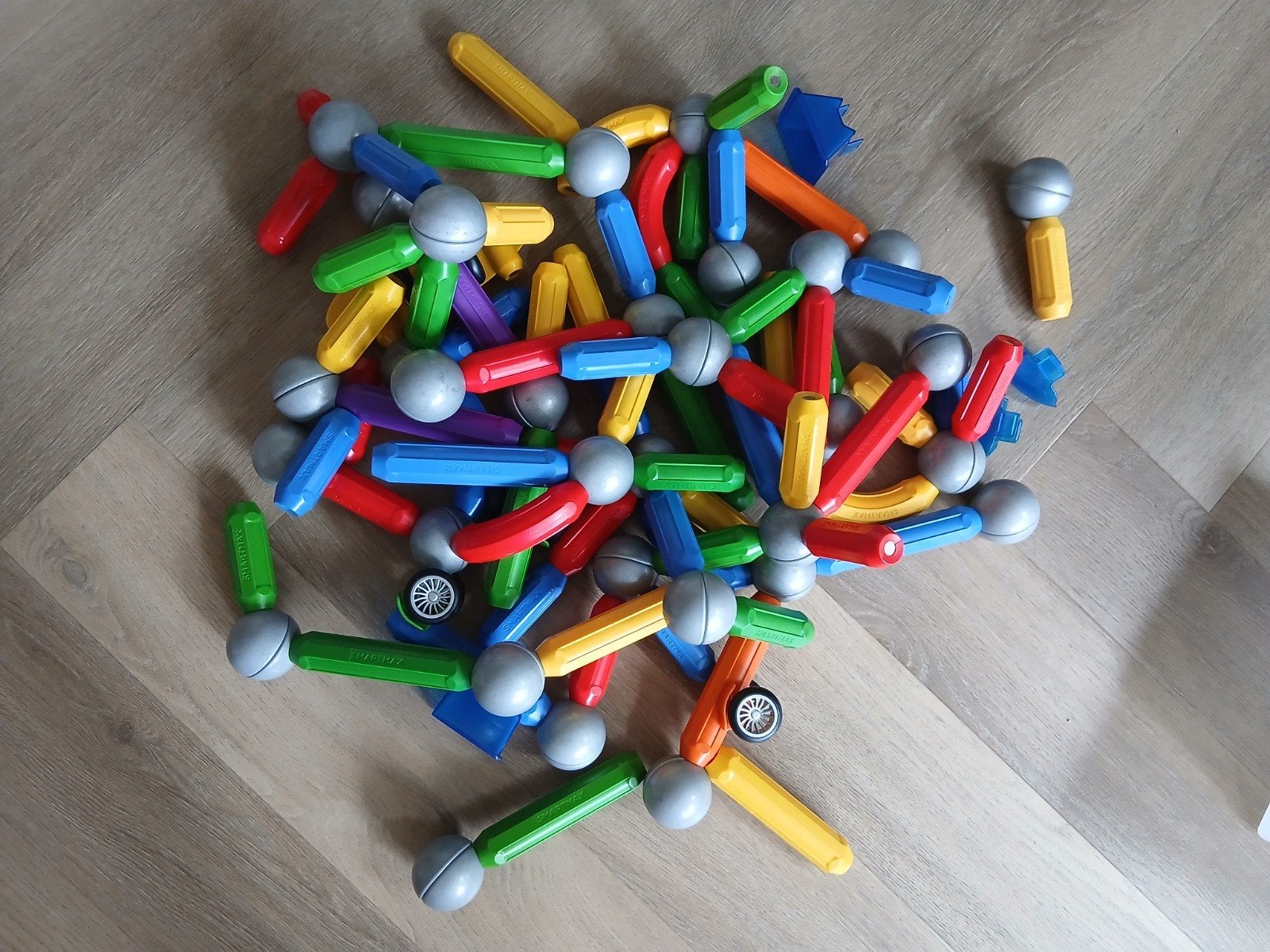 SmartMax magnetisch constructiespeelgoed (108 delig), Kinderen en Baby's, Speelgoed | Bouwstenen, Ophalen, Gebruikt, Overige merken
