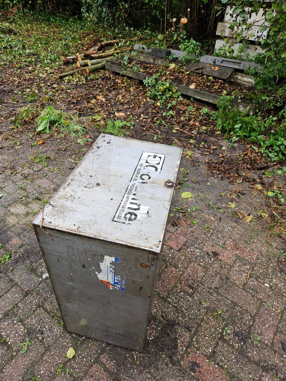Rvs tank, Ophalen