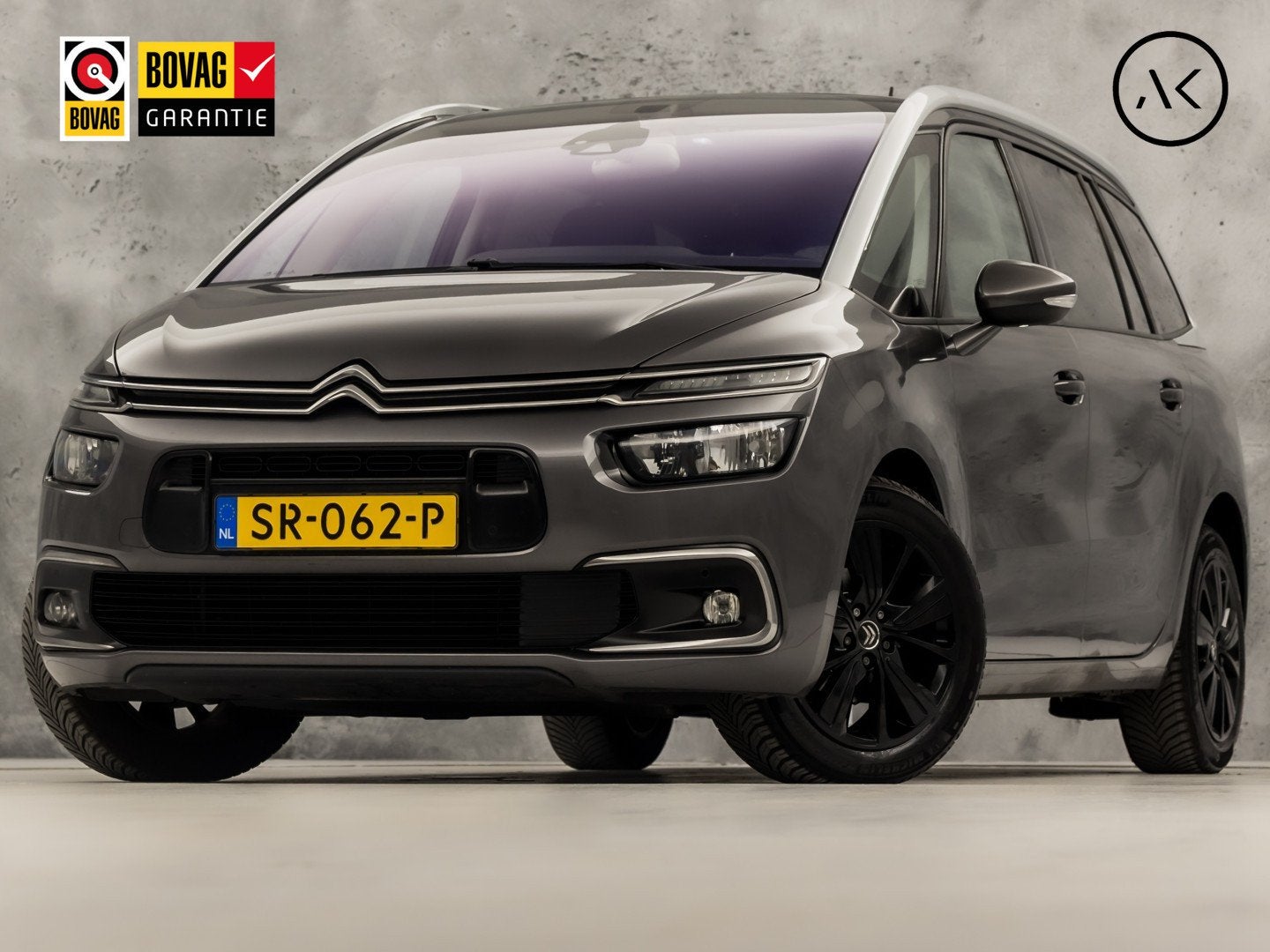 Citroën Grand C4 Picasso 1.2 PureTech Shine Deluxe 7 Persoo, Auto's, Gebruikt, 1199 cc, C4 (Grand) Picasso, Origineel Nederlands