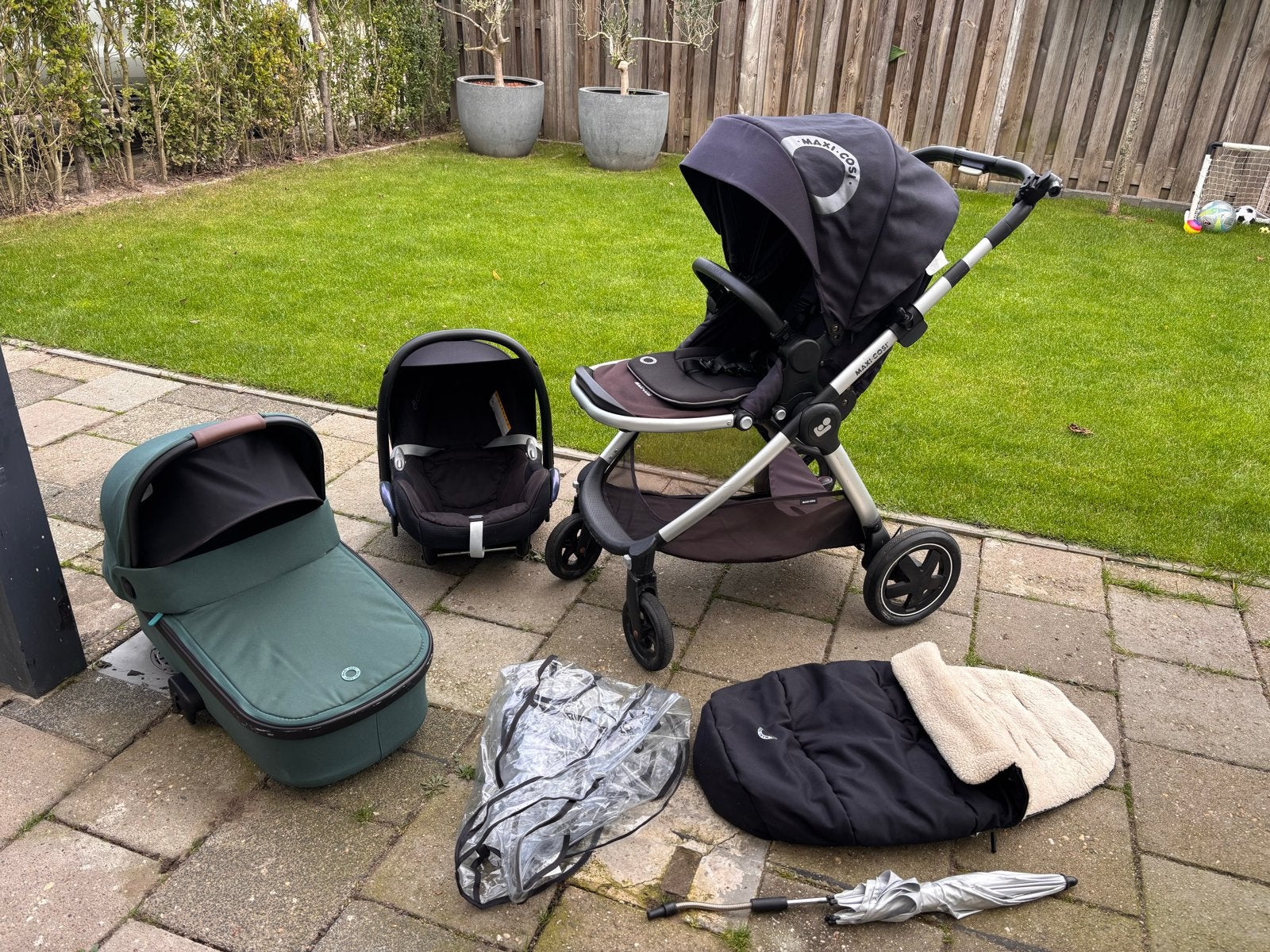 Maxi-Cosi kinderwagen met autostoel en reiswieg, Kinderen en Baby's, Ophalen, Gebruikt, Combiwagen, Met autostoeltje