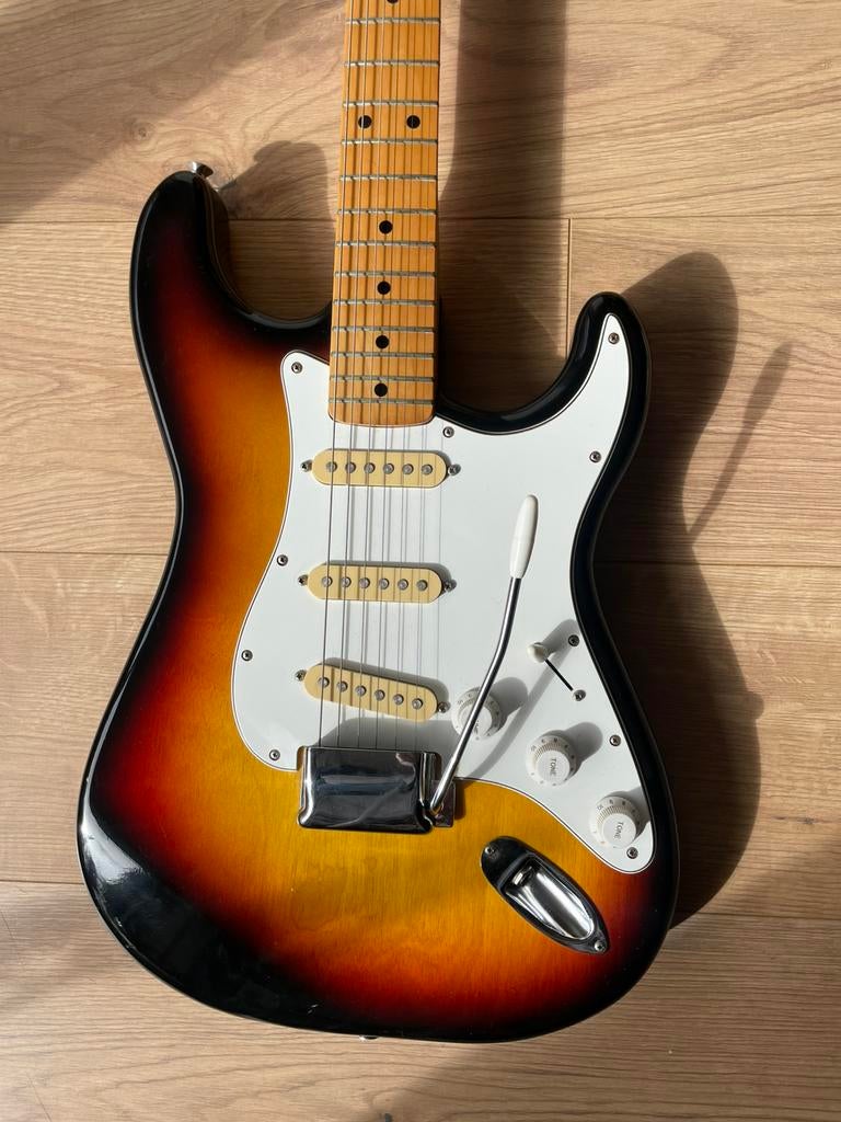 Japanse vintage Maya Stratocaster, Muziek en Instrumenten, Ophalen, Gebruikt, Solid body, Overige merken