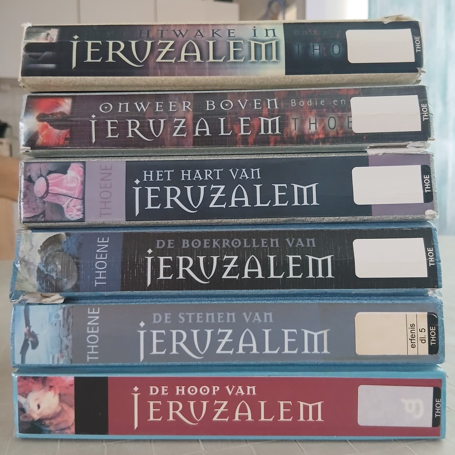 Bodie Thoene Boeken Collectie - Diverse Series, Ophalen of Verzenden, Gelezen, Nederland