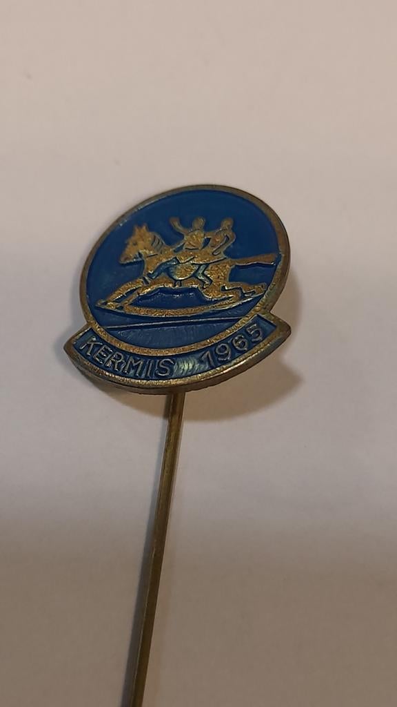 Kermis 1965 Speldje blauw, Verzenden, Gebruikt, Overige onderwerpen, Speldje of Pin