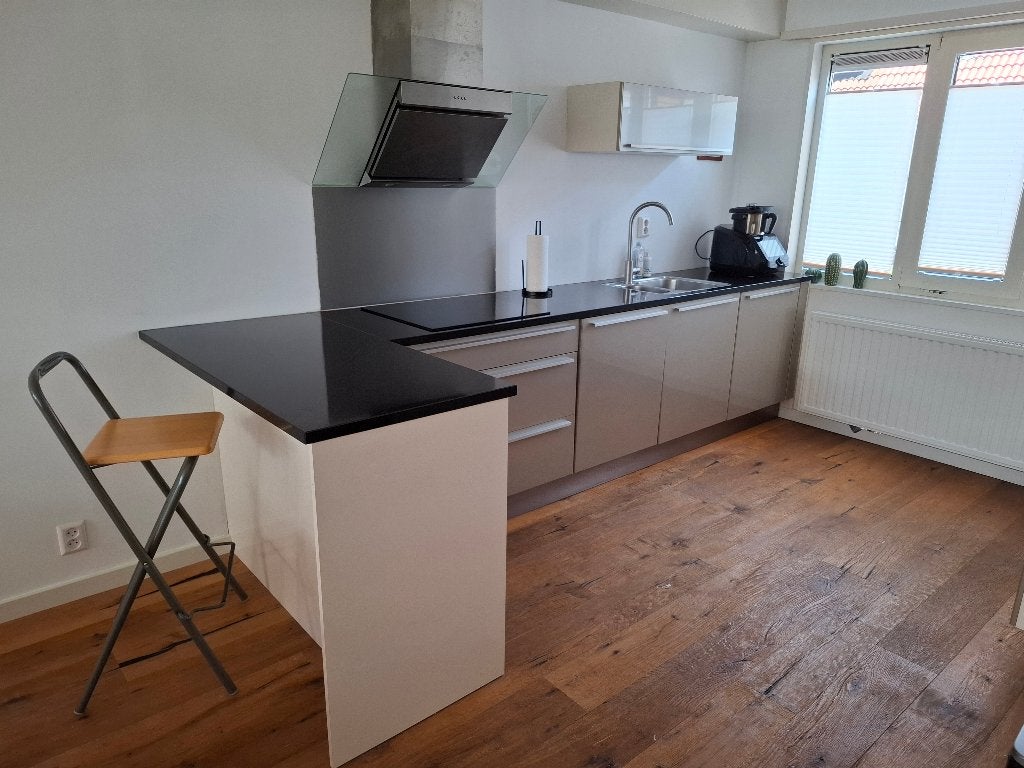 Complete keuken met echt stenen werkblad, Ophalen, Gebruikt, Graniet of Steen