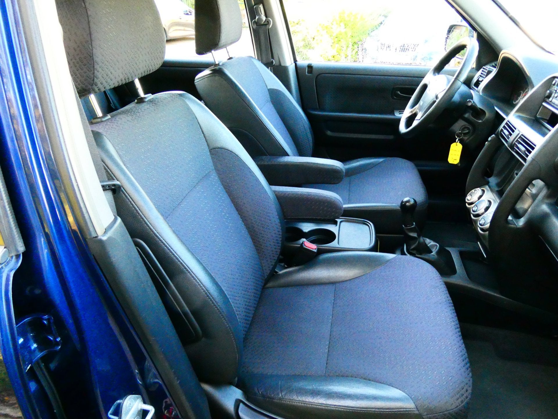 Honda CR-V 2.0i LS 150pk 4WD 2e eigenaar Airco Trekhaak 1500, Auto's, 1998 cc, Stof, 4 cilinders, 150 pk