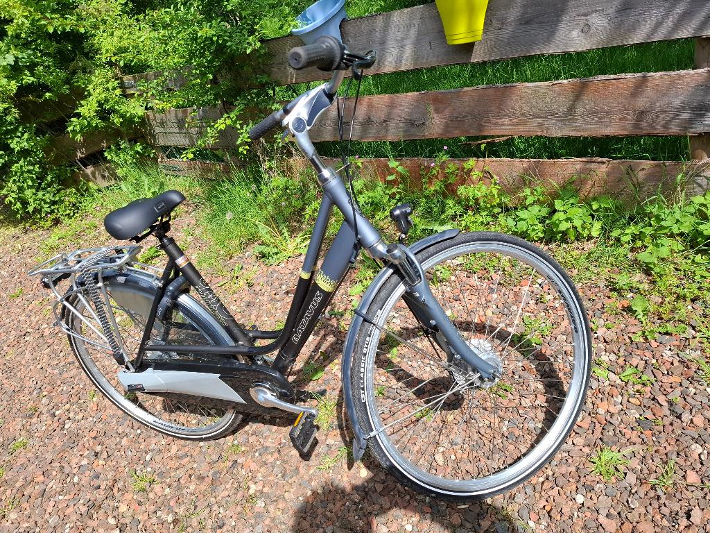 Dames fiets 28inch 7versn., Fietsen en Brommers, Fietsen | Dames | Damesfietsen, Ophalen, Versnellingen, Batavus, Zo goed als nieuw